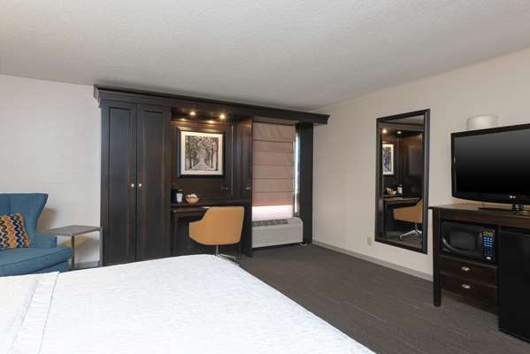  - Hampton Inn Kent - I-76, Exit 33