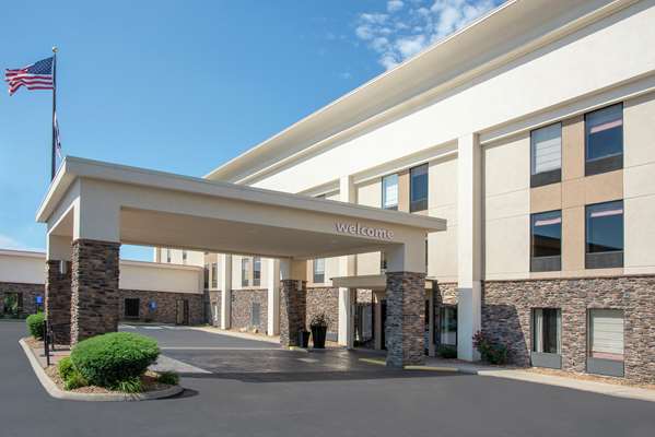 Exterior view - Hampton Inn Kent - I-76, Exit 33