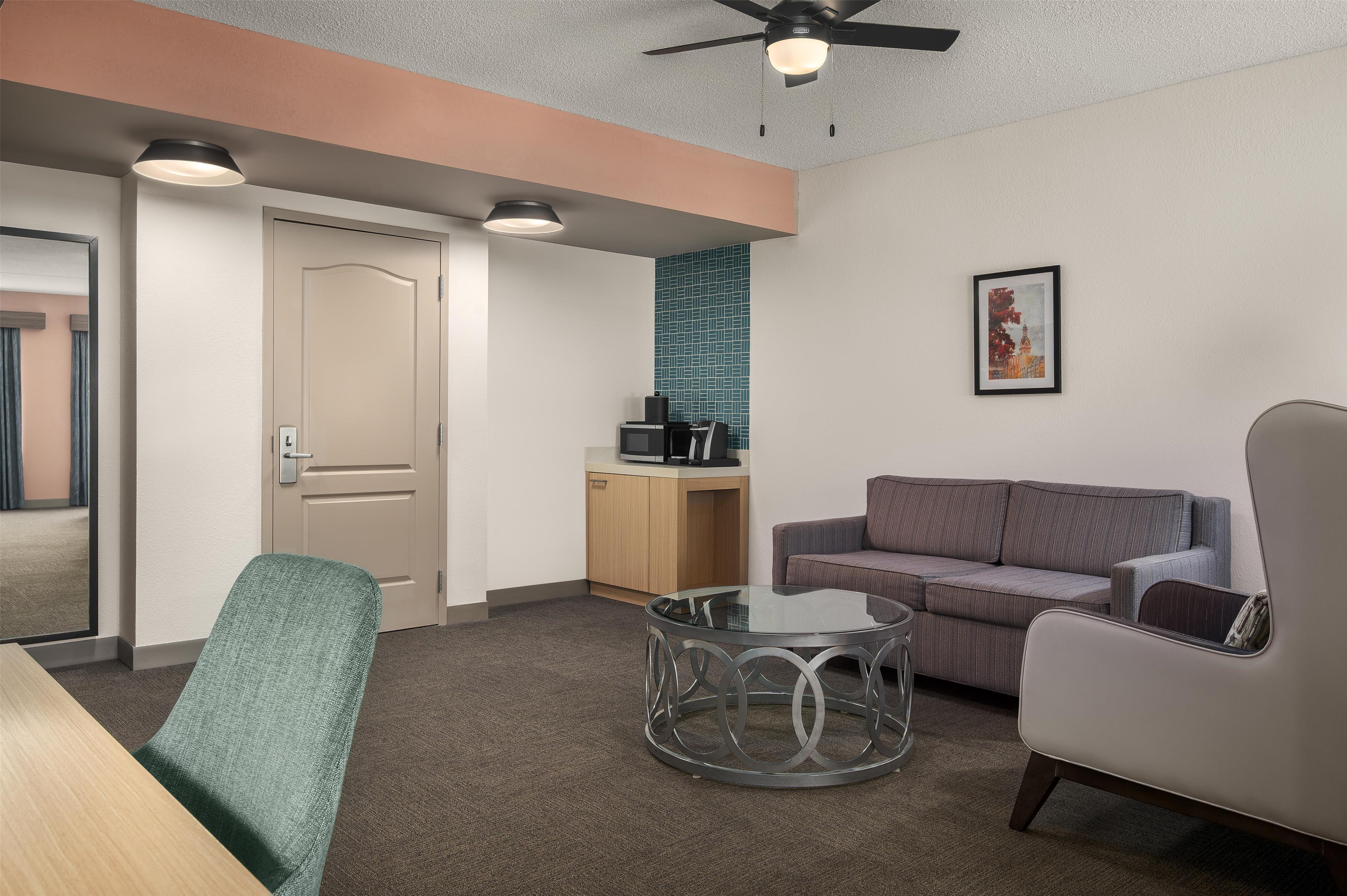 Guest room
