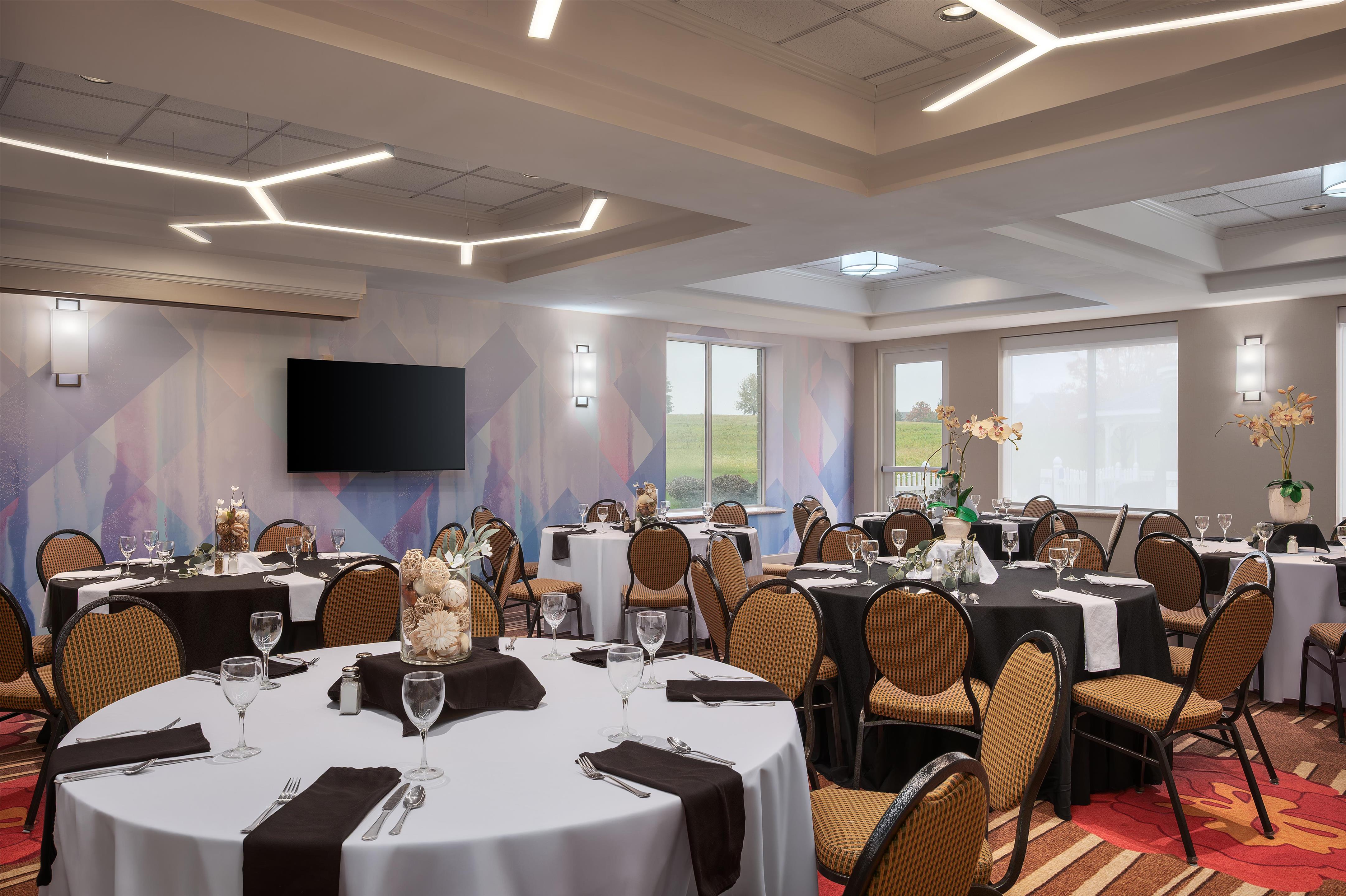 Meeting Room | Hilton Garden Inn Wooster