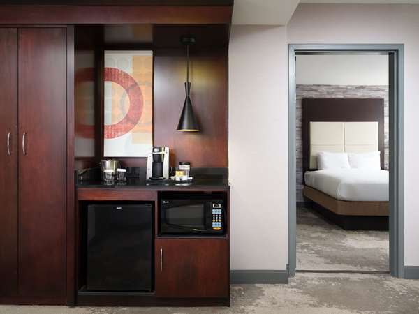  - DoubleTree by Hilton Hotel Chattanooga