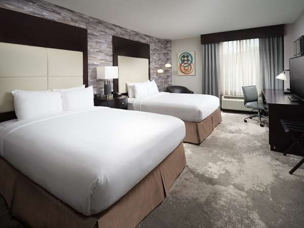 - DoubleTree by Hilton Hotel Chattanooga
