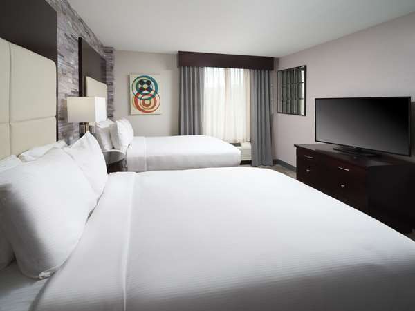  - DoubleTree by Hilton Hotel Chattanooga