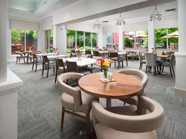  - Hilton Garden Inn Downtown Chattanooga