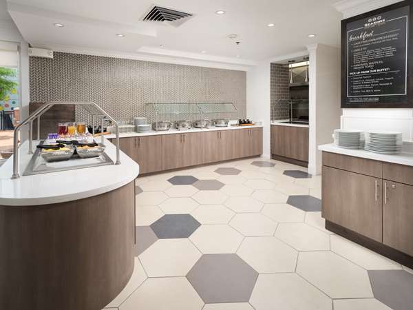 Amenities - Hilton Garden Inn Downtown Chattanooga