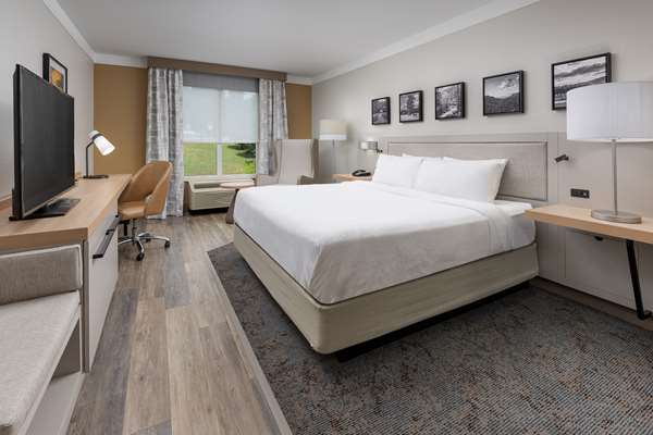  - Hilton Garden Inn Downtown Chattanooga