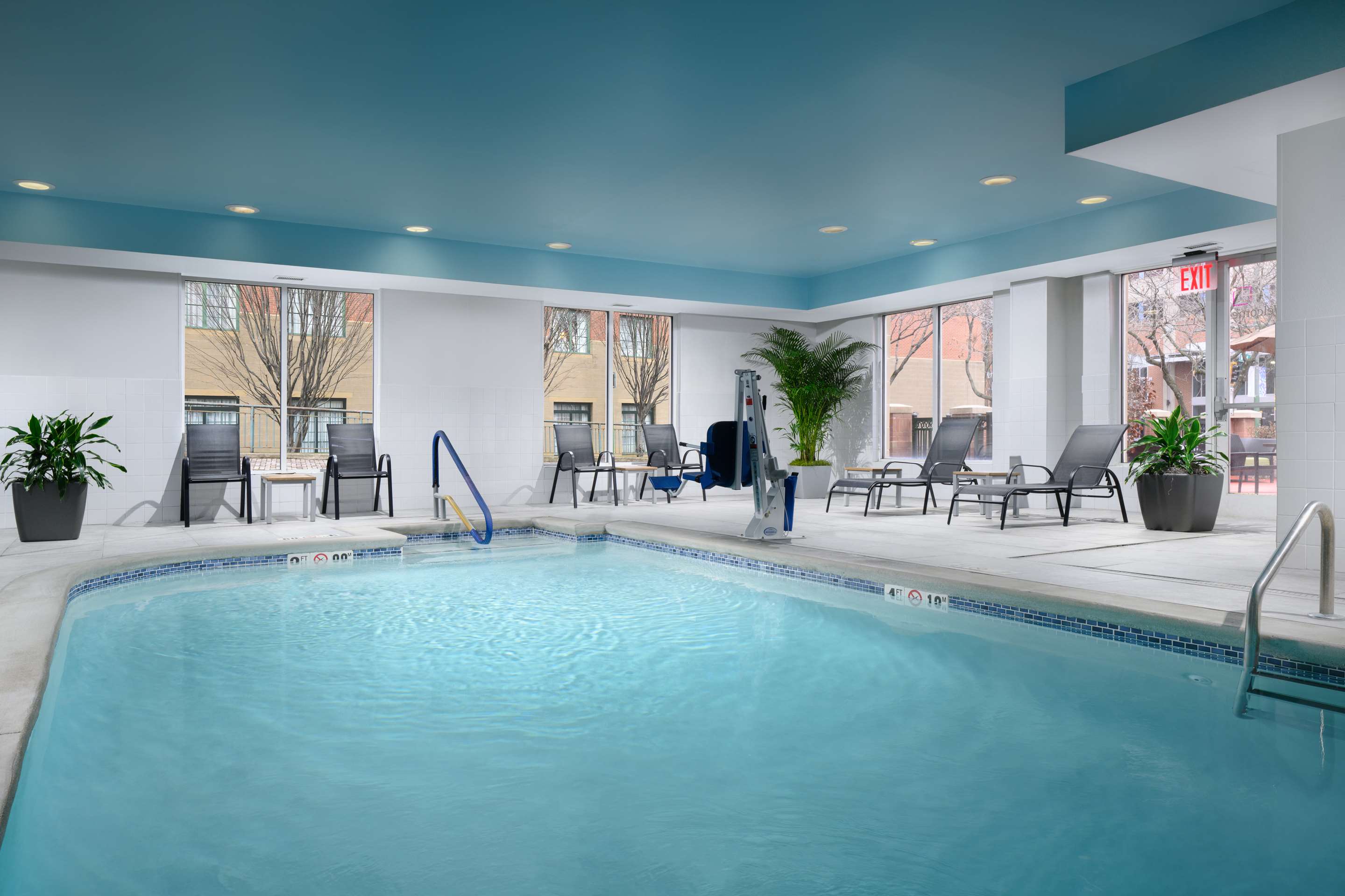 Pool | Hilton Garden Inn Chattanooga Downtown