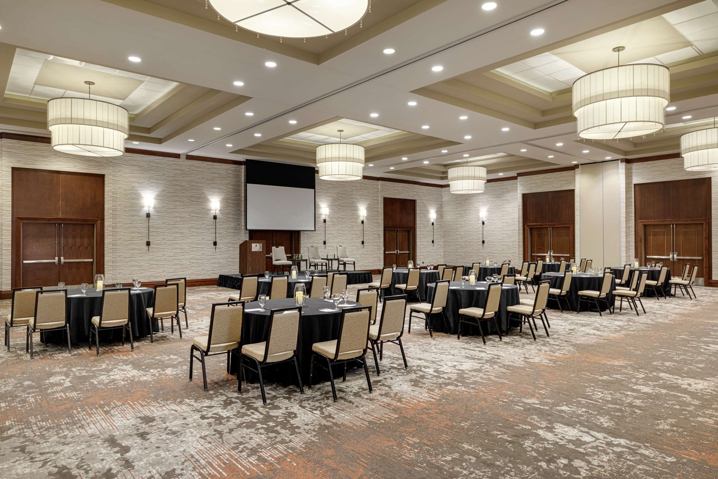Meeting Room | Embassy Suites Chattanooga / Hamilton Place
