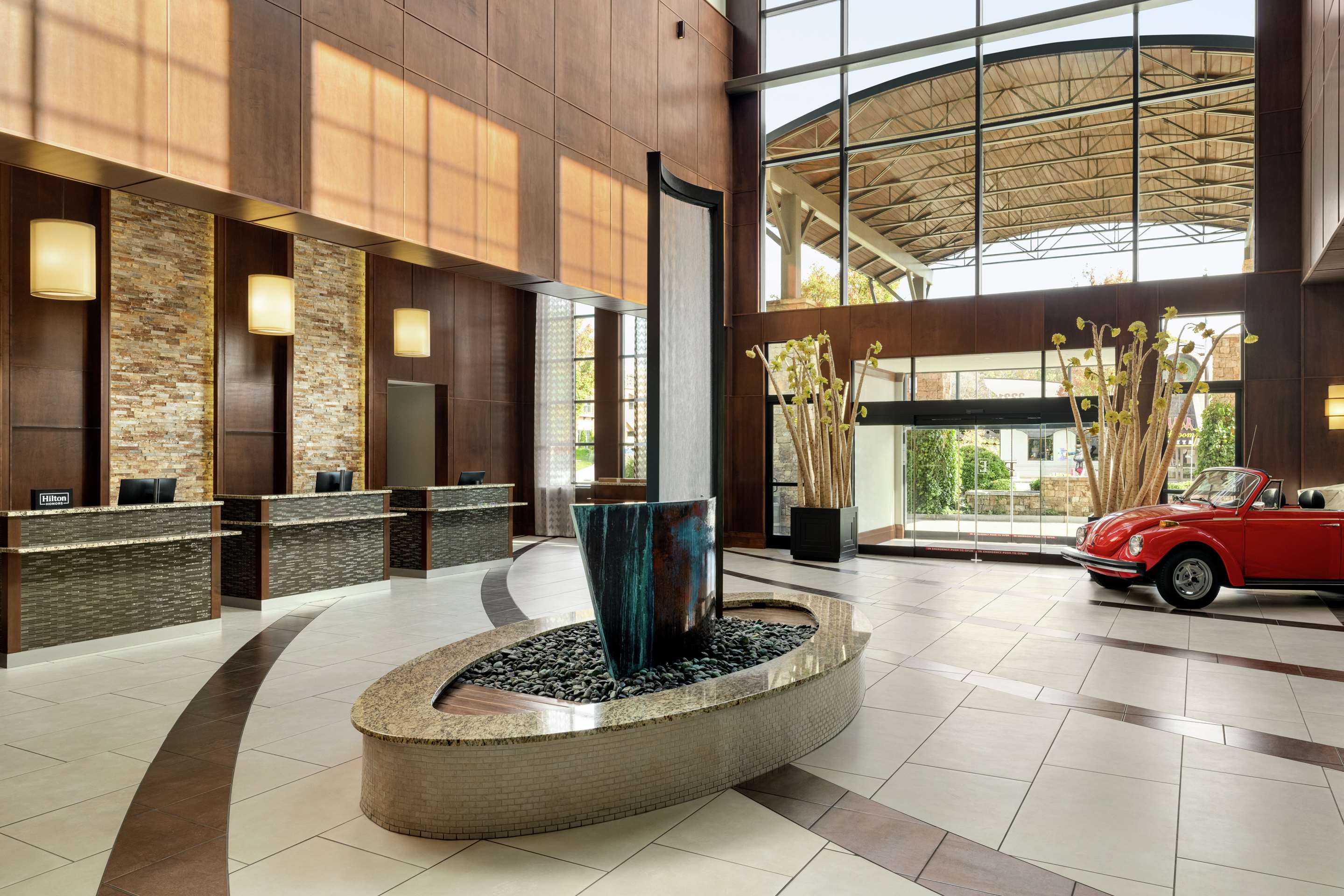 Reception | Embassy Suites Chattanooga / Hamilton Place