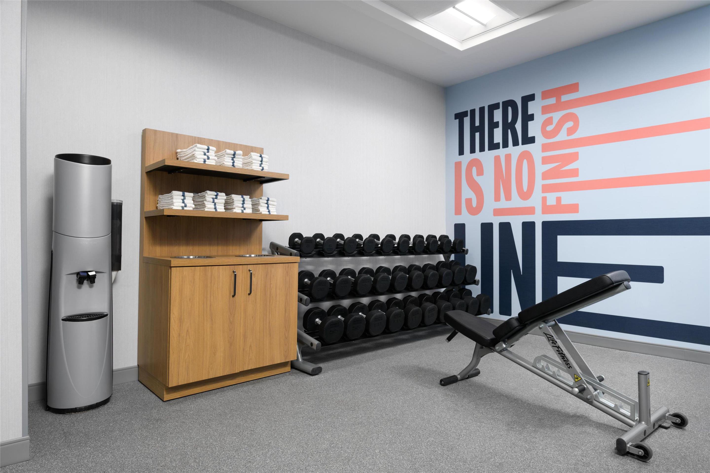 Health club fitness center gym | Hampton Inn & Suites Chattanooga/Hamilton Place