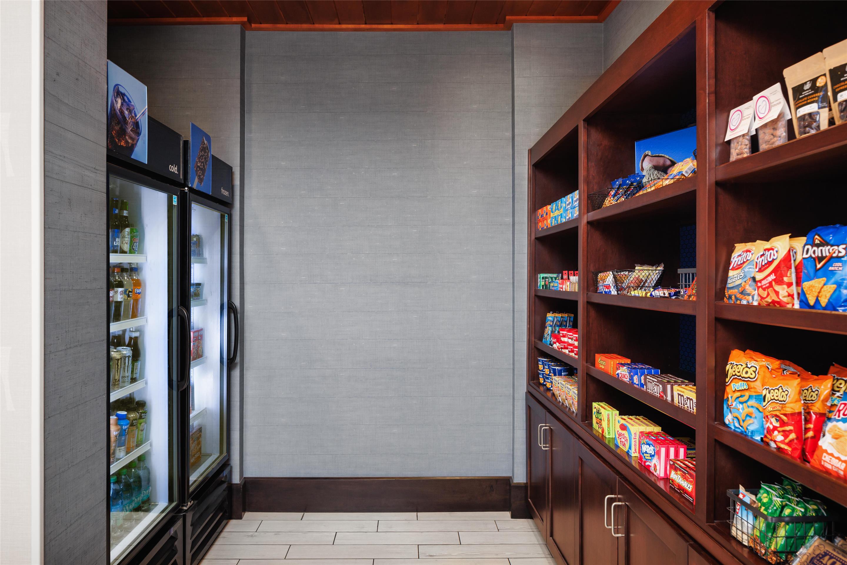 Restaurant | Hampton Inn & Suites Chattanooga/Hamilton Place