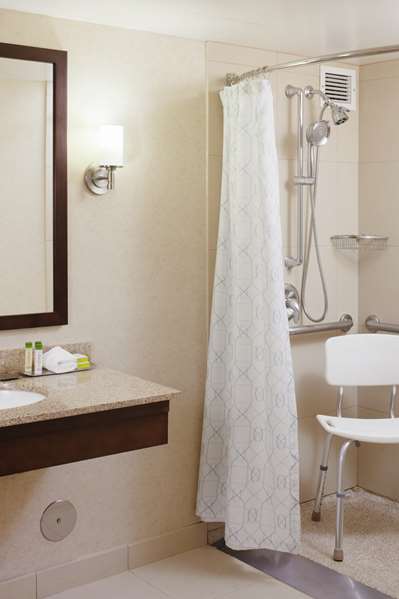  - DoubleTree by Hilton Hotel North Shore Skokie