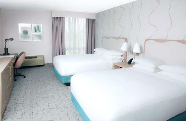  - DoubleTree by Hilton Hotel North Shore Skokie