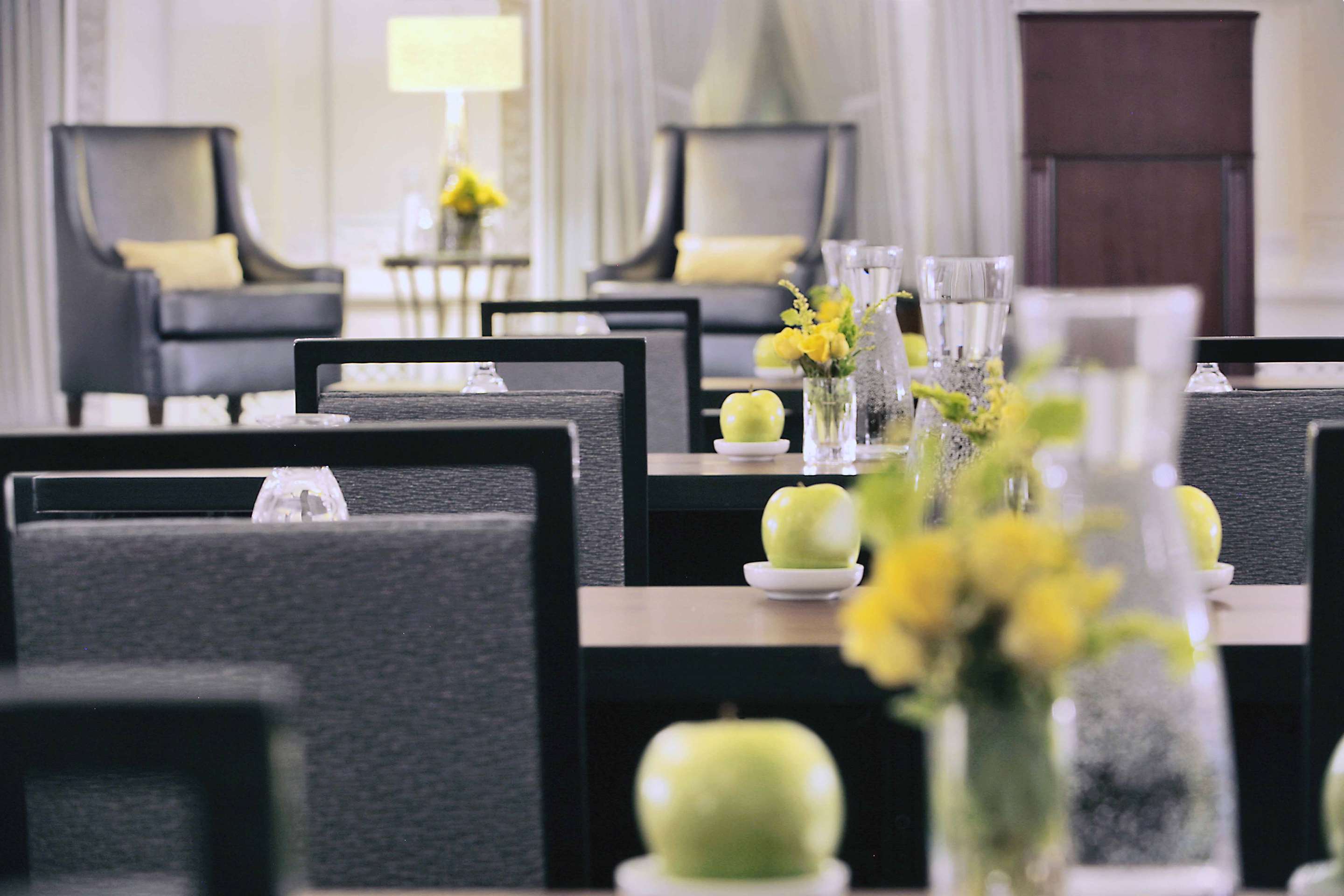Meeting Room | Hilton Chicago