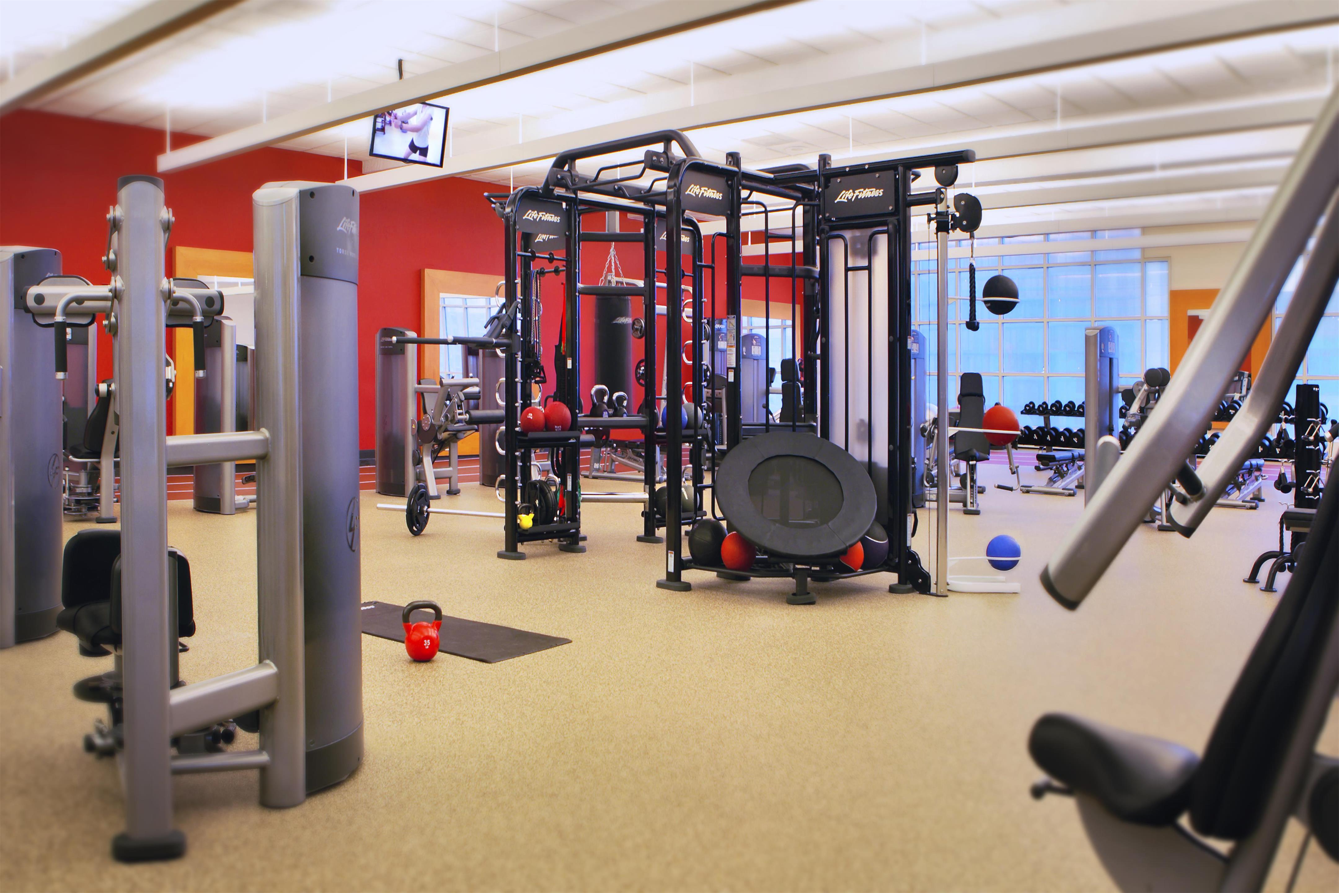 Health club fitness center gym | Hilton Chicago