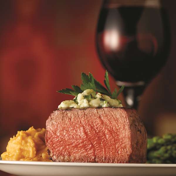 Restaurant - Hilton Garden Inn Magnificent Mile Chicago