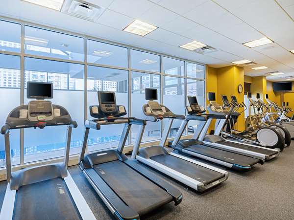 Fitness/ Exercise Room - Hilton Garden Inn Magnificent Mile Chicago