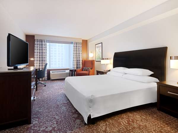  - Hilton Garden Inn Magnificent Mile Chicago