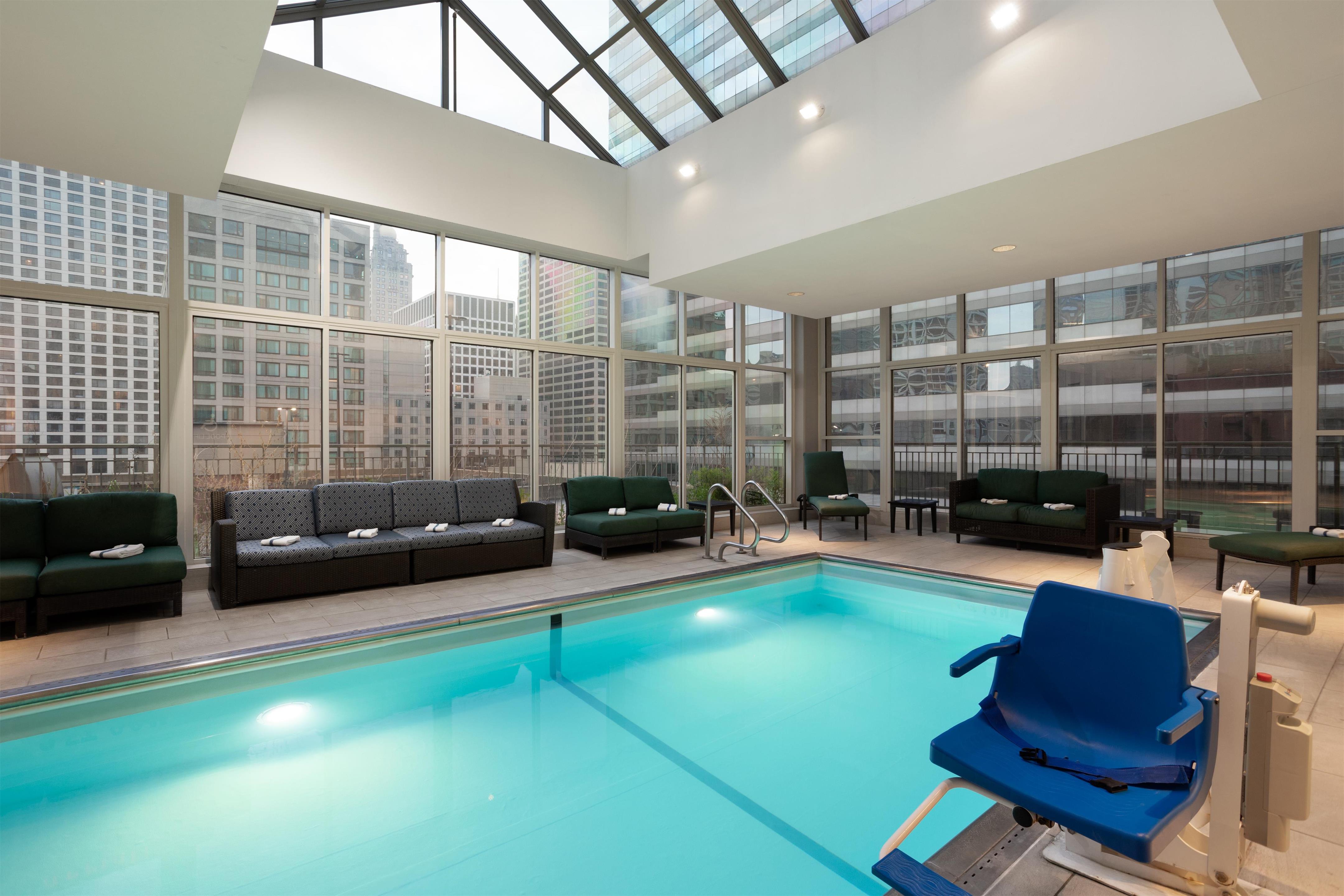 Pool | Hilton Garden Inn Chicago Downtown/Magnificent Mile