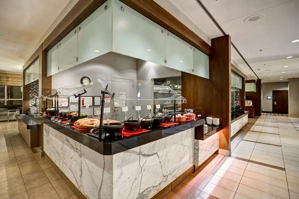Amenities - Embassy Suites Downtown Chicago