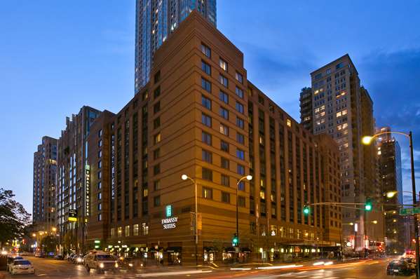 Exterior view - Embassy Suites Downtown Chicago