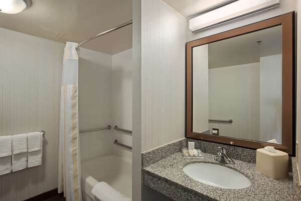  - Hilton Garden Inn Hoffman Estates - I-90, Exit 62