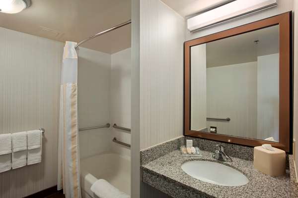  - Hilton Garden Inn Hoffman Estates - I-90, Exit 62