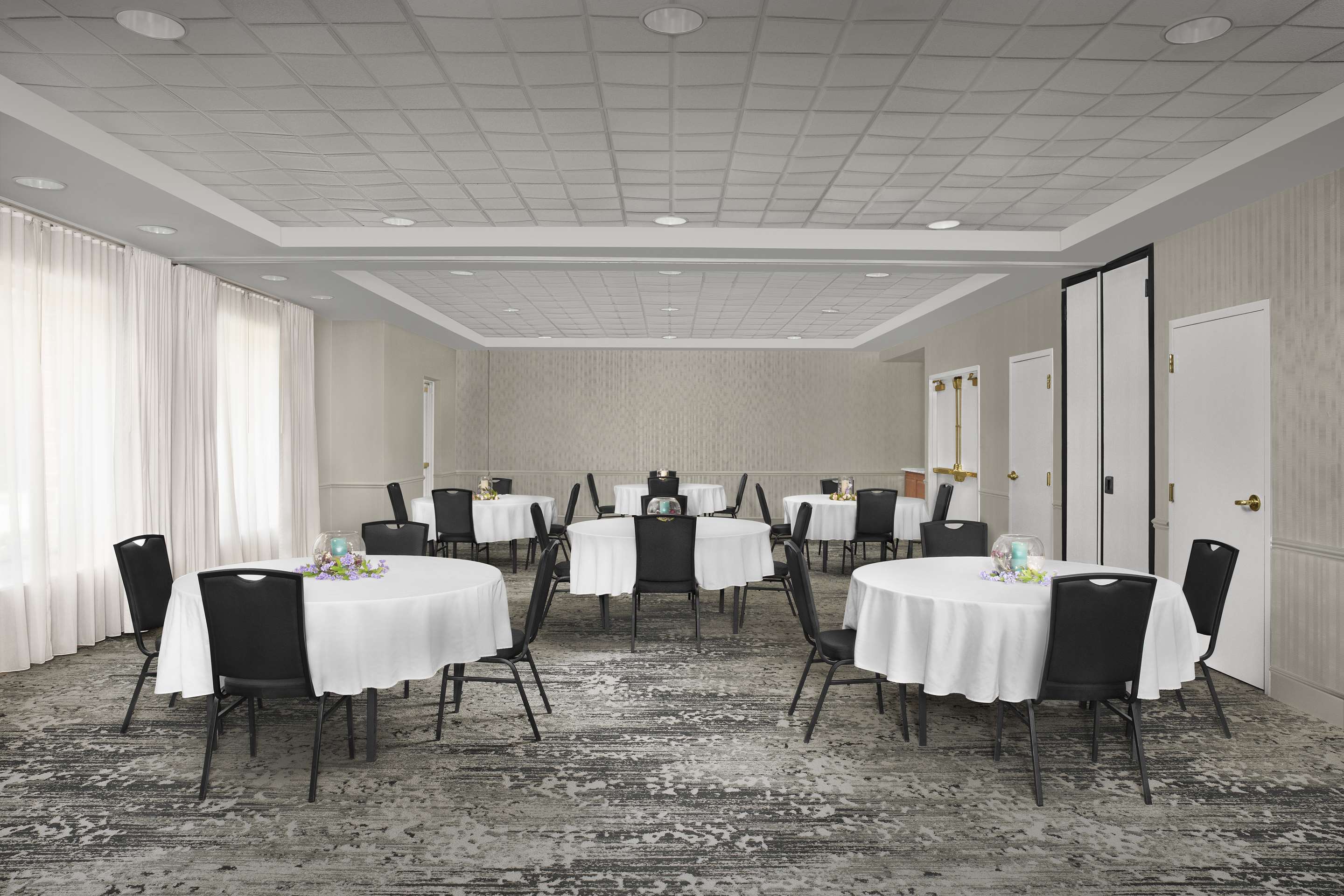 Meeting Room | Hilton Garden Inn Hoffman Estates
