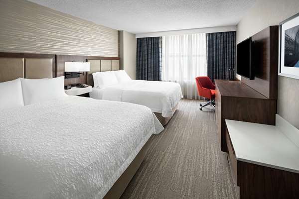  - Hampton Inn & Suites Downtown Chicago