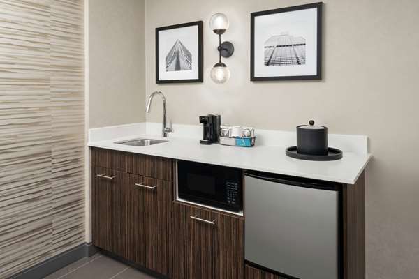  - Hampton Inn & Suites Downtown Chicago