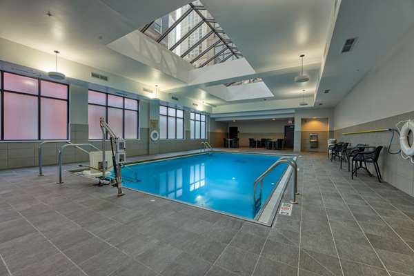 Pool - Hampton Inn & Suites Downtown Chicago