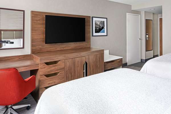  - Hampton Inn & Suites Downtown Chicago