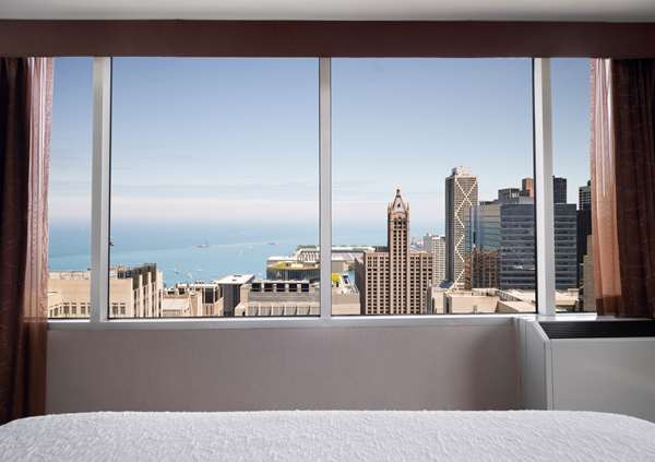  - Homewood Suites by Hilton Magnificent Mile Chicago