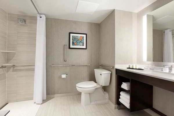  - Embassy Suites Oak Brook Lombard