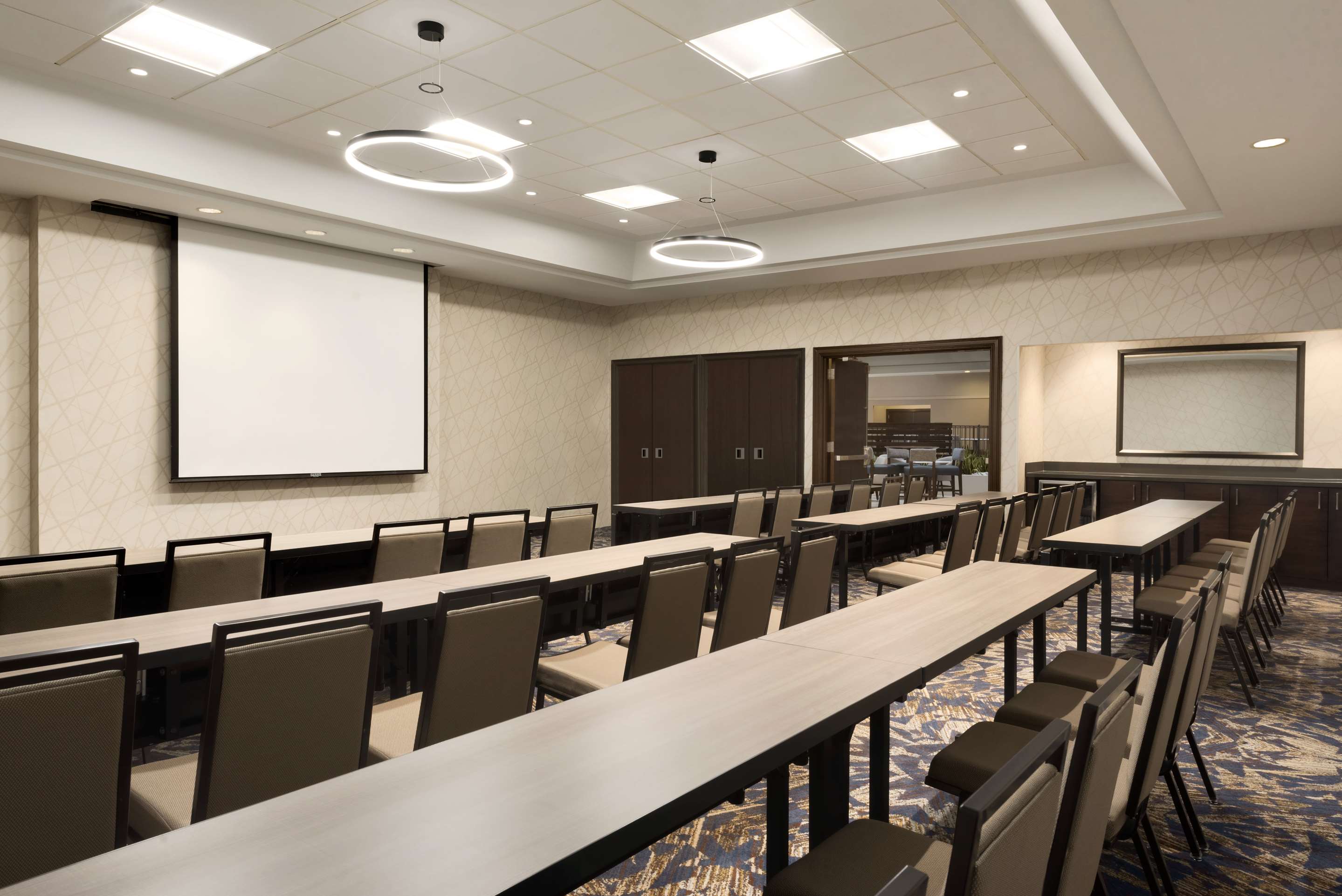 Meeting Room | Embassy Suites by Hilton Chicago Lombard Oak Brook