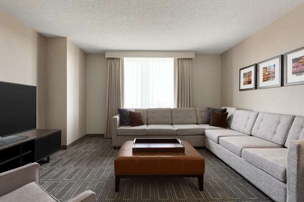  - Embassy Suites Oak Brook Lombard