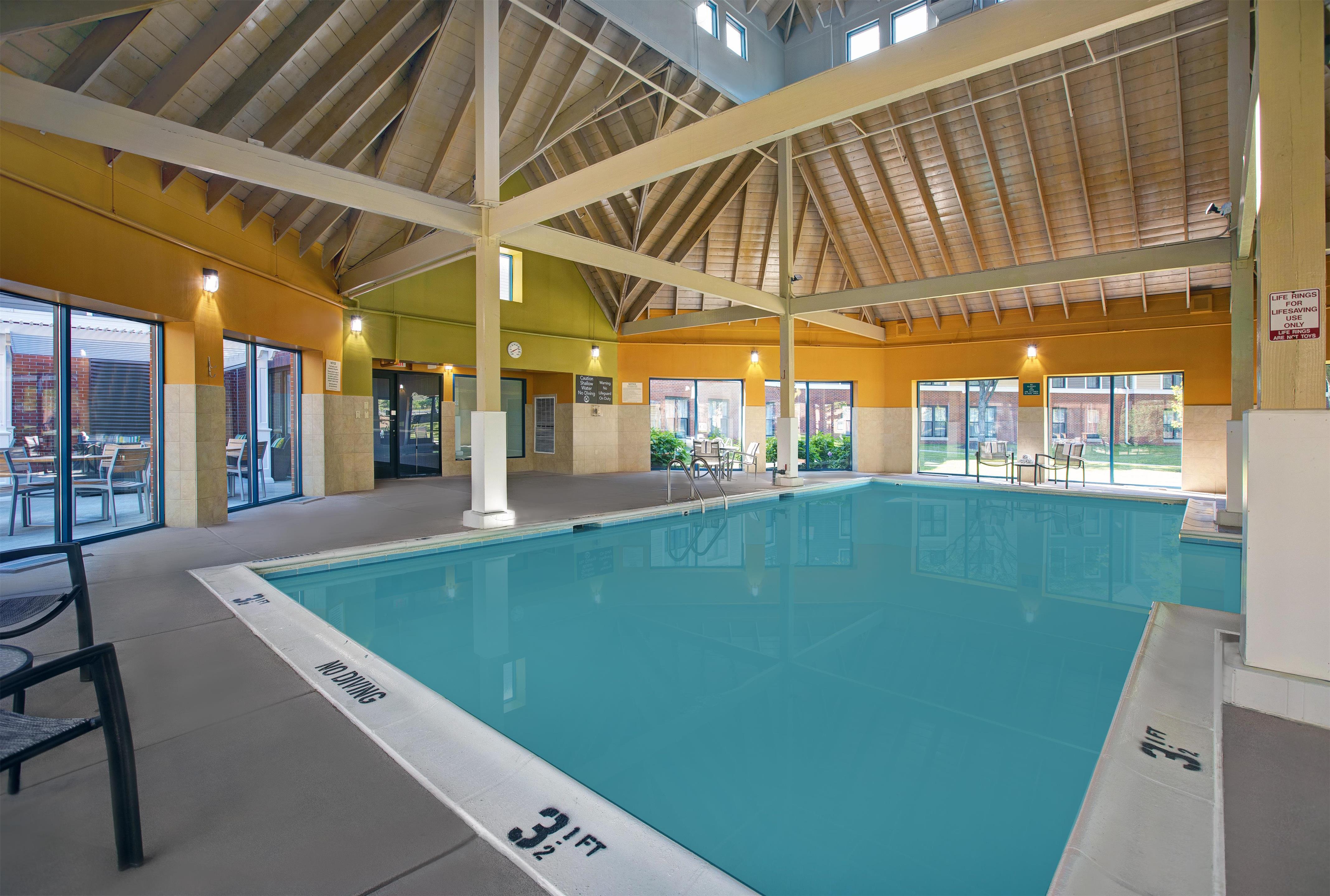 Pool | Homewood Suites by Hilton Chicago-Lincolnshire