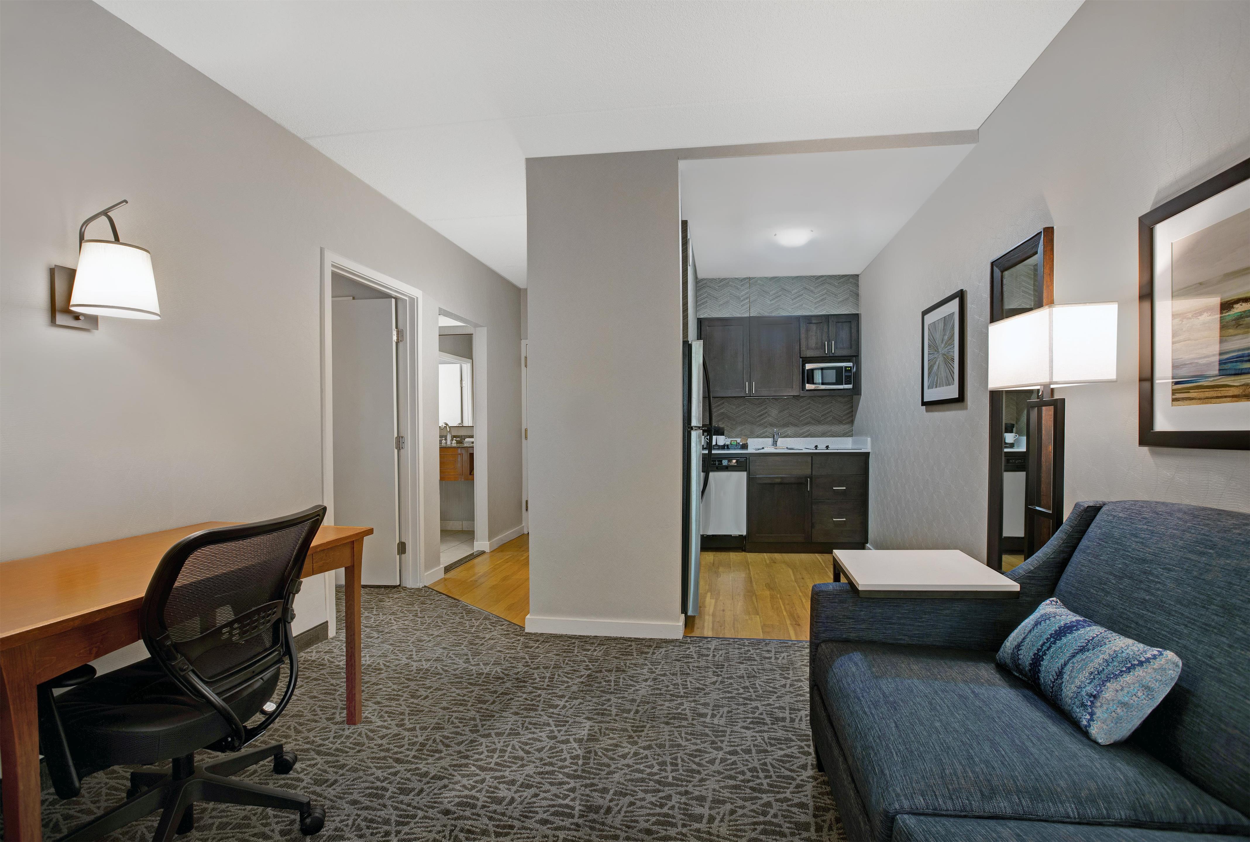 Guest room