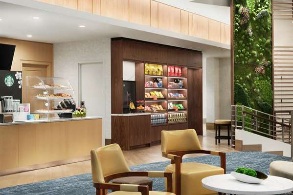 Restaurant - DoubleTree by Hilton Hotel Magnificent Mile Chicago