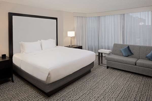  - DoubleTree by Hilton Hotel Magnificent Mile Chicago