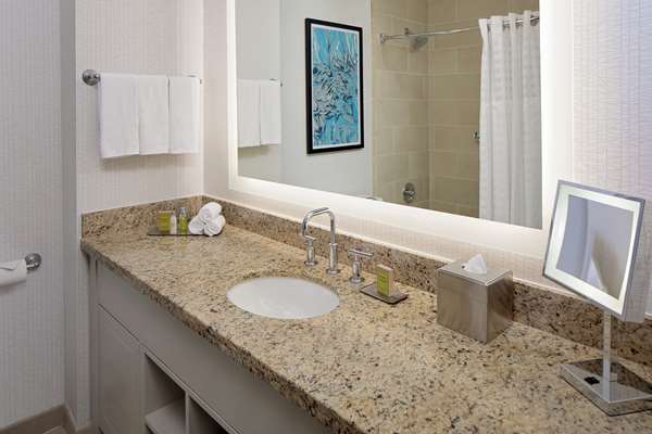  - DoubleTree by Hilton Hotel Magnificent Mile Chicago