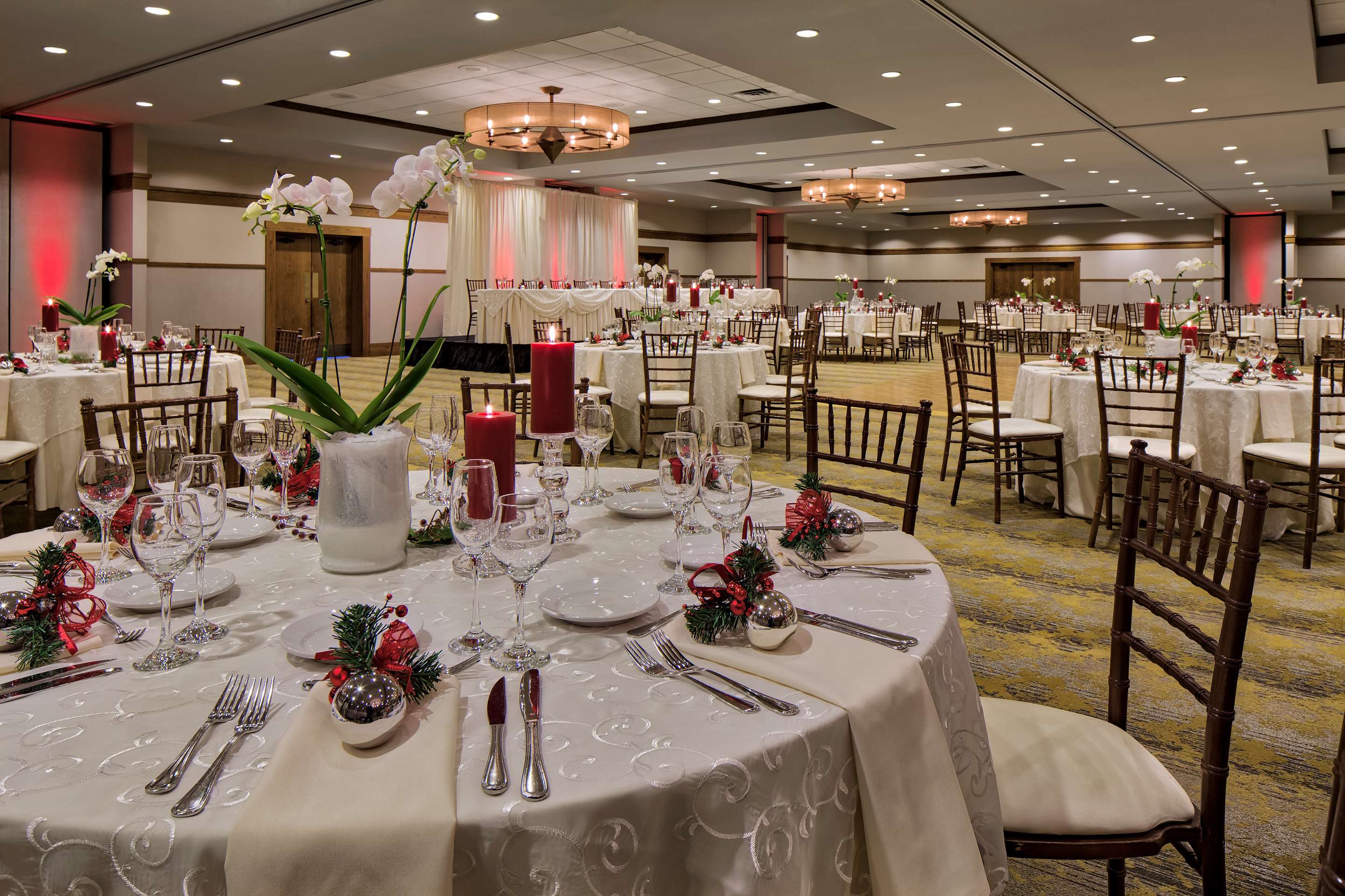 Meeting Room | DoubleTree by Hilton Libertyville - Mundelein