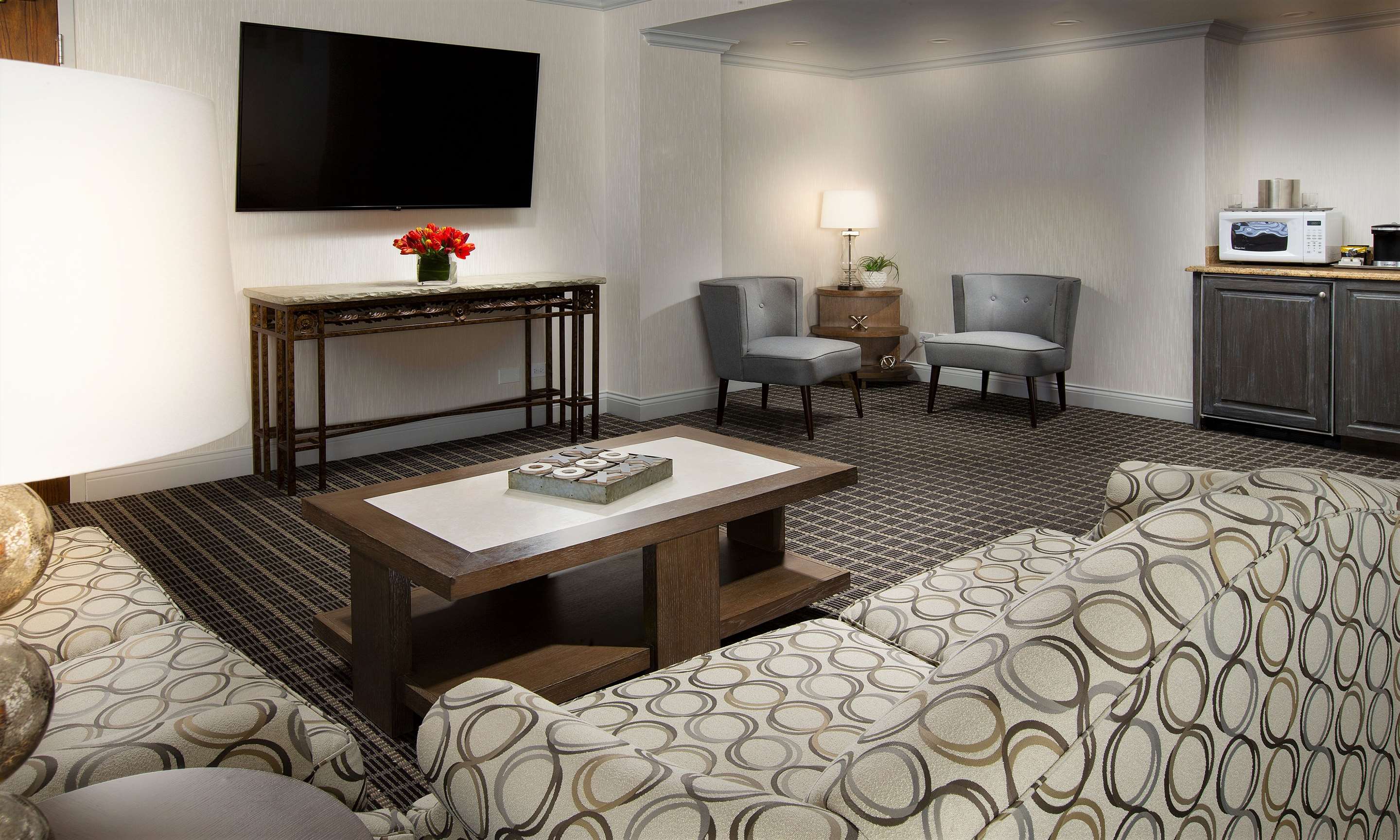 Guest room