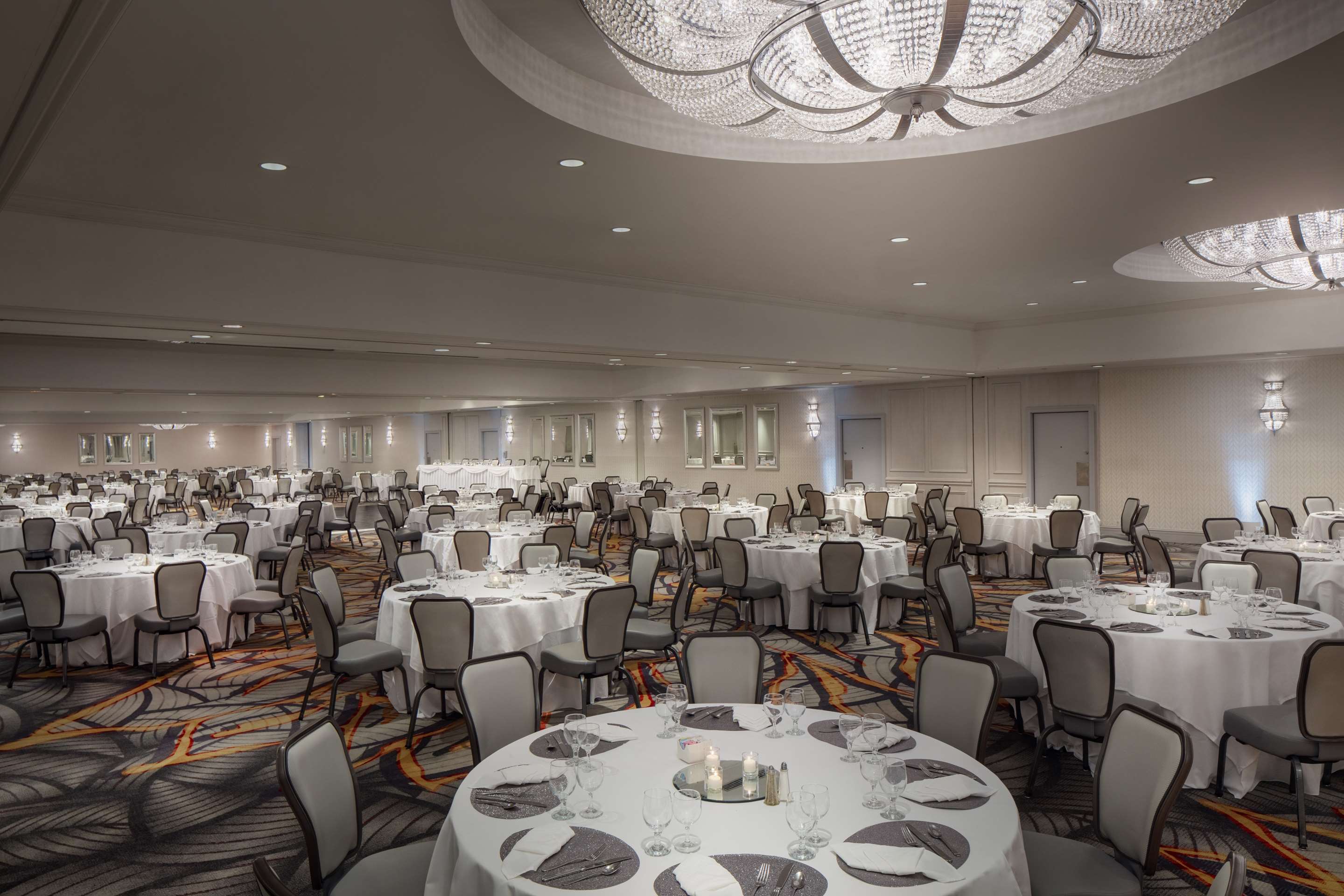 Meeting Room | Hilton Chicago/Northbrook