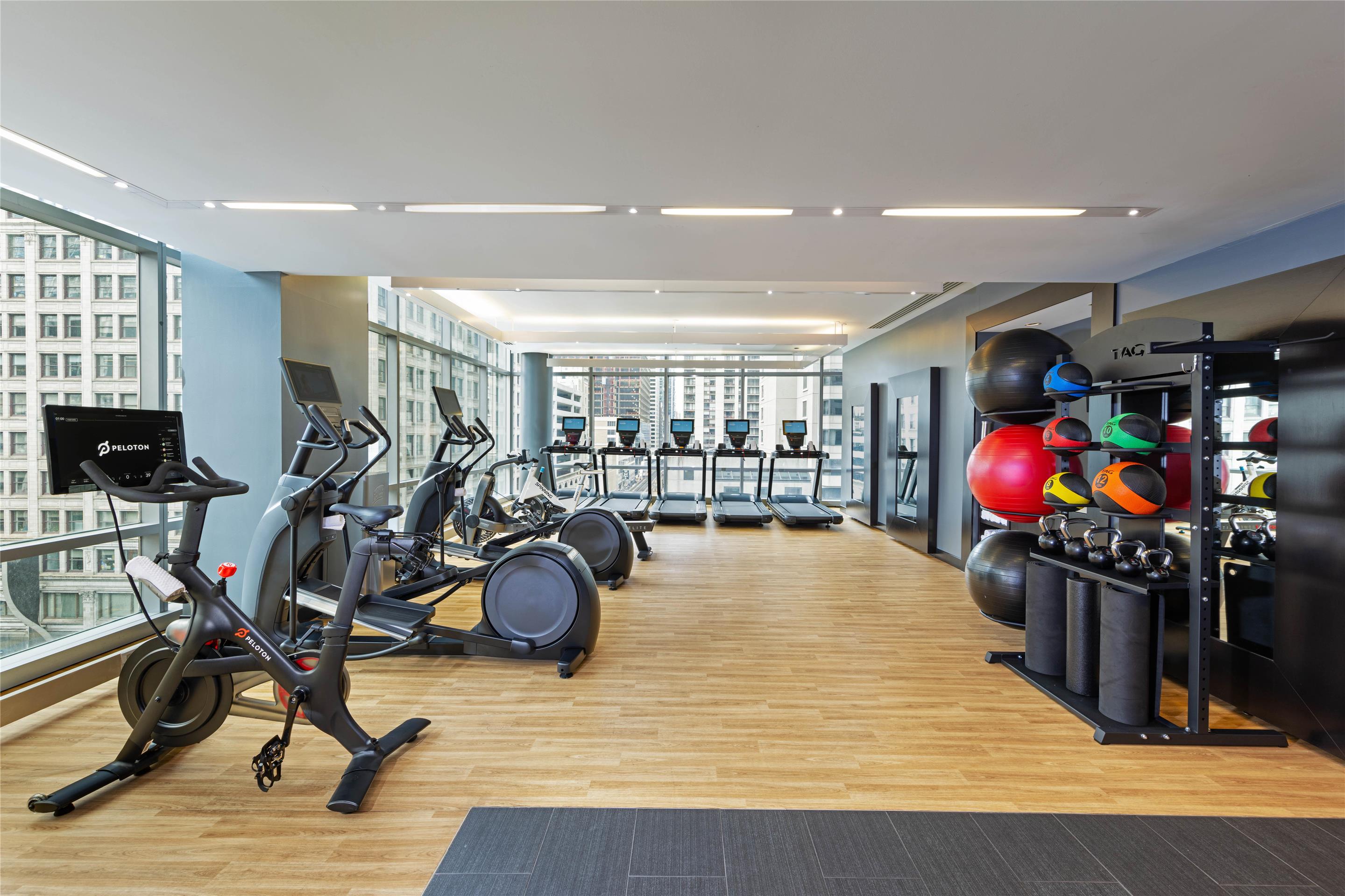 Health club fitness center gym | theWit Chicago, a Hilton Hotel