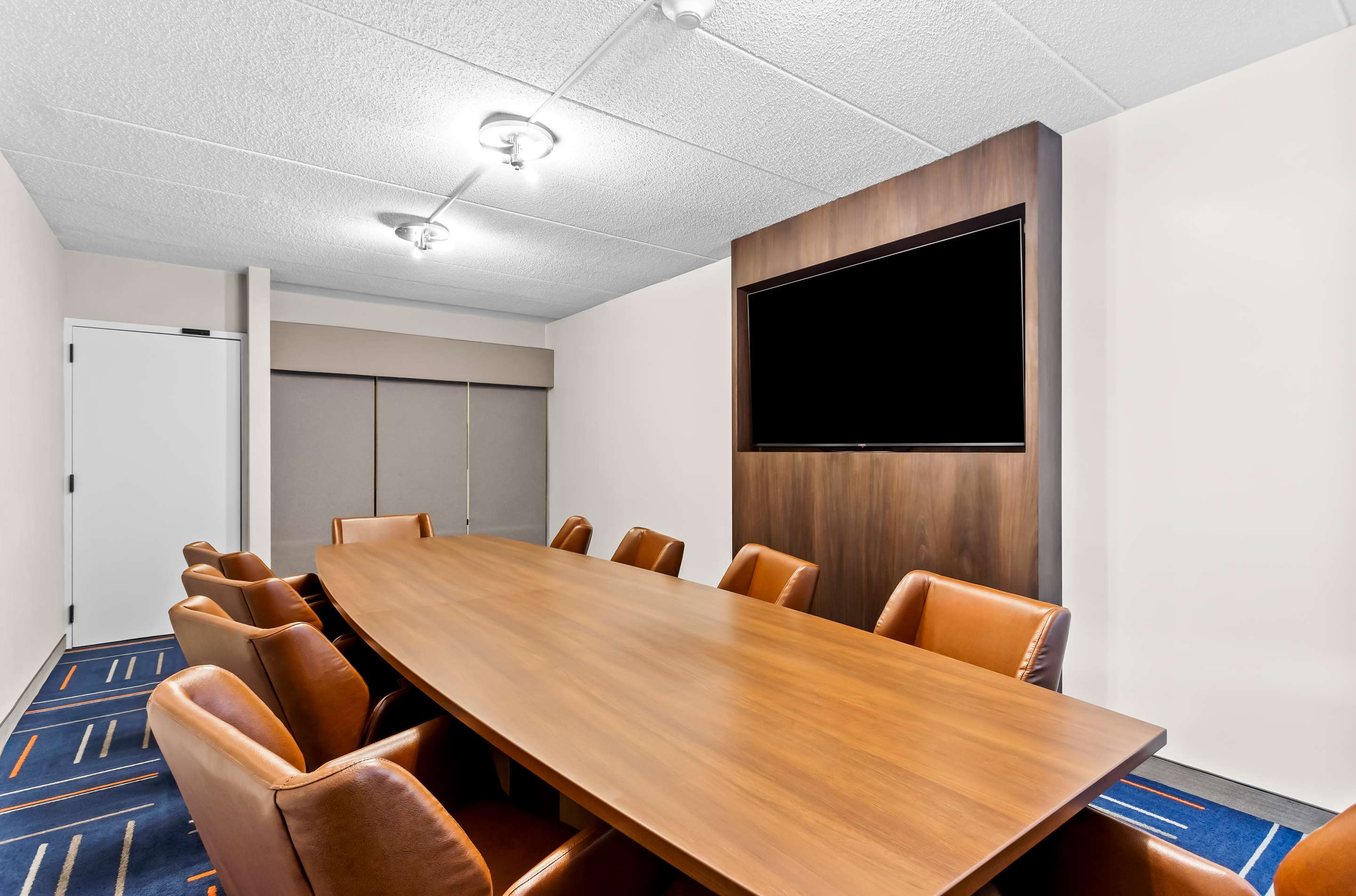 Meeting Room | Hampton Inn Chicago/Naperville
