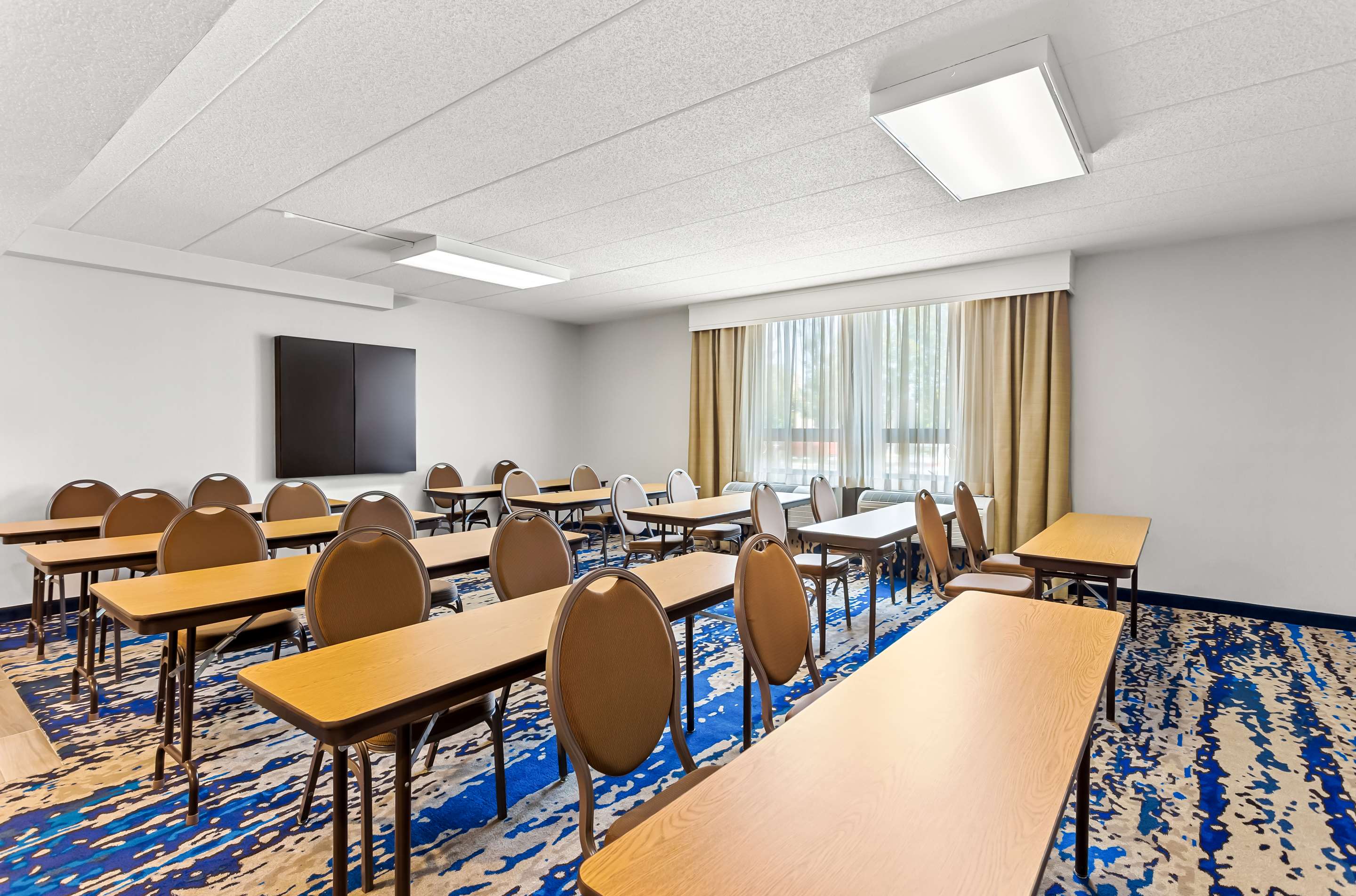 Meeting Room | Hampton Inn Chicago/Naperville
