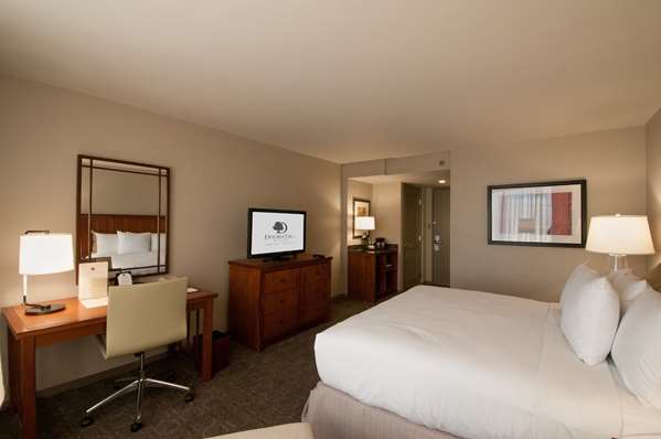  - DoubleTree by Hilton Hotel Oak Brook