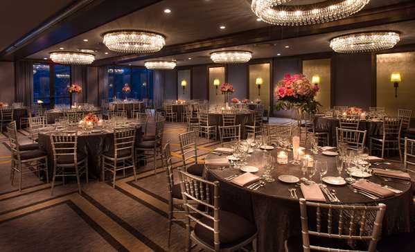  - DoubleTree by Hilton Hotel Oak Brook