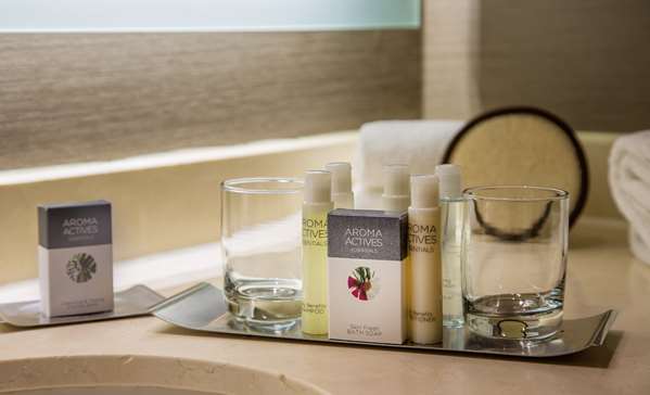  - DoubleTree by Hilton Hotel Oak Brook